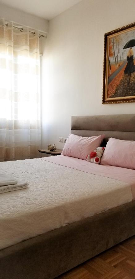 Center Cute And Comfy - Ajia Appartamento Tirana