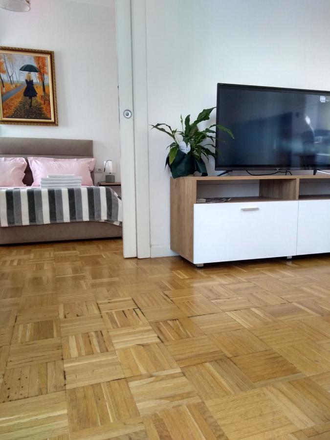 Center Cute And Comfy - Ajia Appartamento *